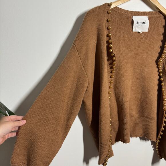 &Merci Cardigan Women M Brown Tan Caramel Pearl Embellished Preppy Quite Luxury - Picture 7 of 8